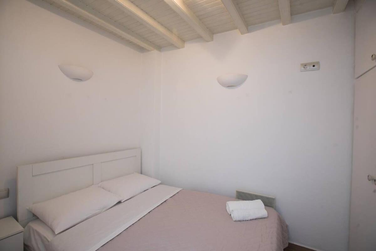 Delightful Mykonian Cycladic In Old Town
